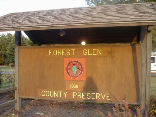 Forest Glen - Enter Sign.jpg